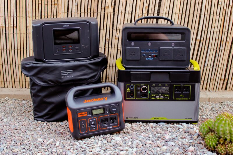2 Best Stackable Power Stations for Apartments in 2026