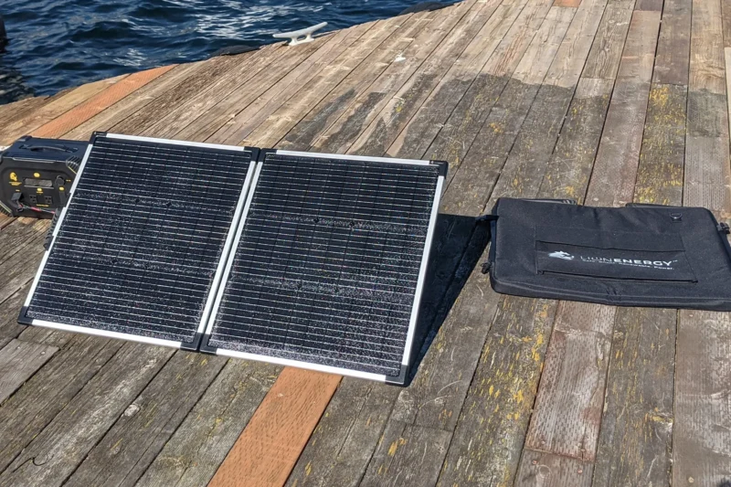 2 Best Foldable Solar Panels for Small Apartments in 2026