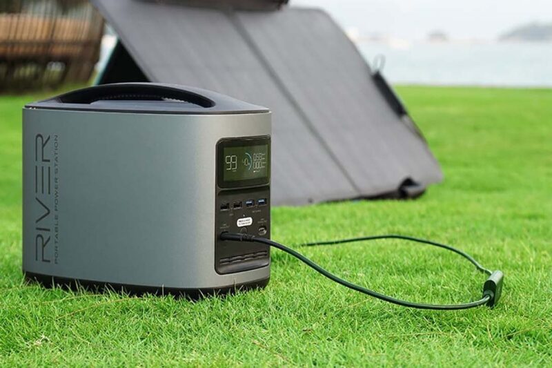 8 Best Compact Emergency Power Stations for Renters in 2026