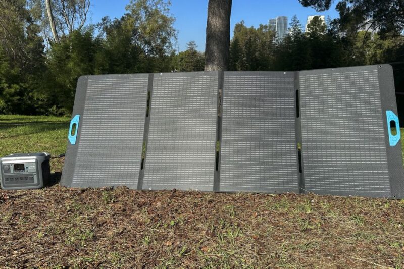 8 Best Removable Solar Energy Kits for Apartments in 2026